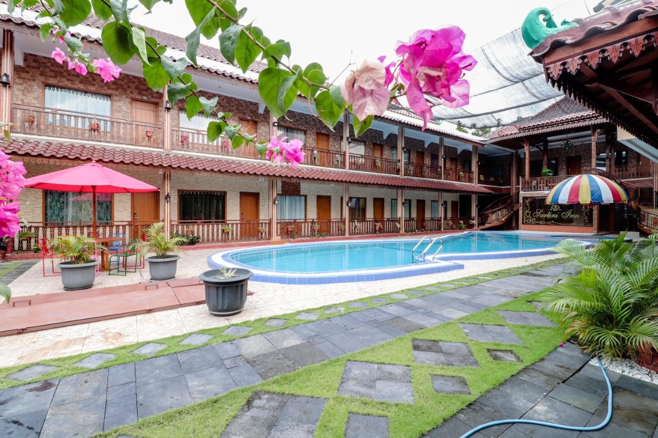 Sartini Inn Jogja Yogyakarta Bagian luar foto