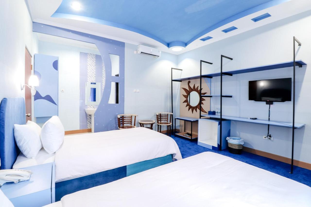 Sartini Inn Jogja Yogyakarta Bagian luar foto